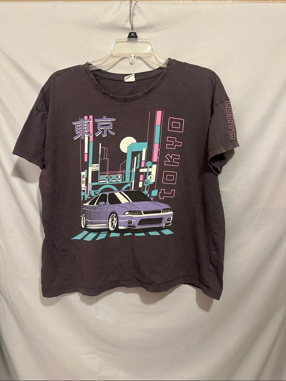 Vibe Men's Black Graphic Tokyo Car Tee with Purple and Teal Print